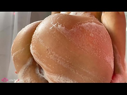 ❤️ Brunette Masturbates Pussy tare da Vibrator zuwa Tsananin inzali a cikin Shawa ️❌ Batsa na Rasha ❌❤